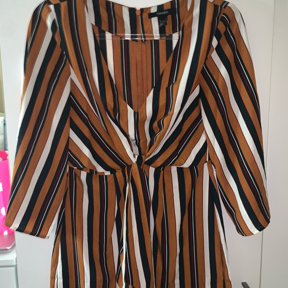 Forever 21 - Tie front striped dress